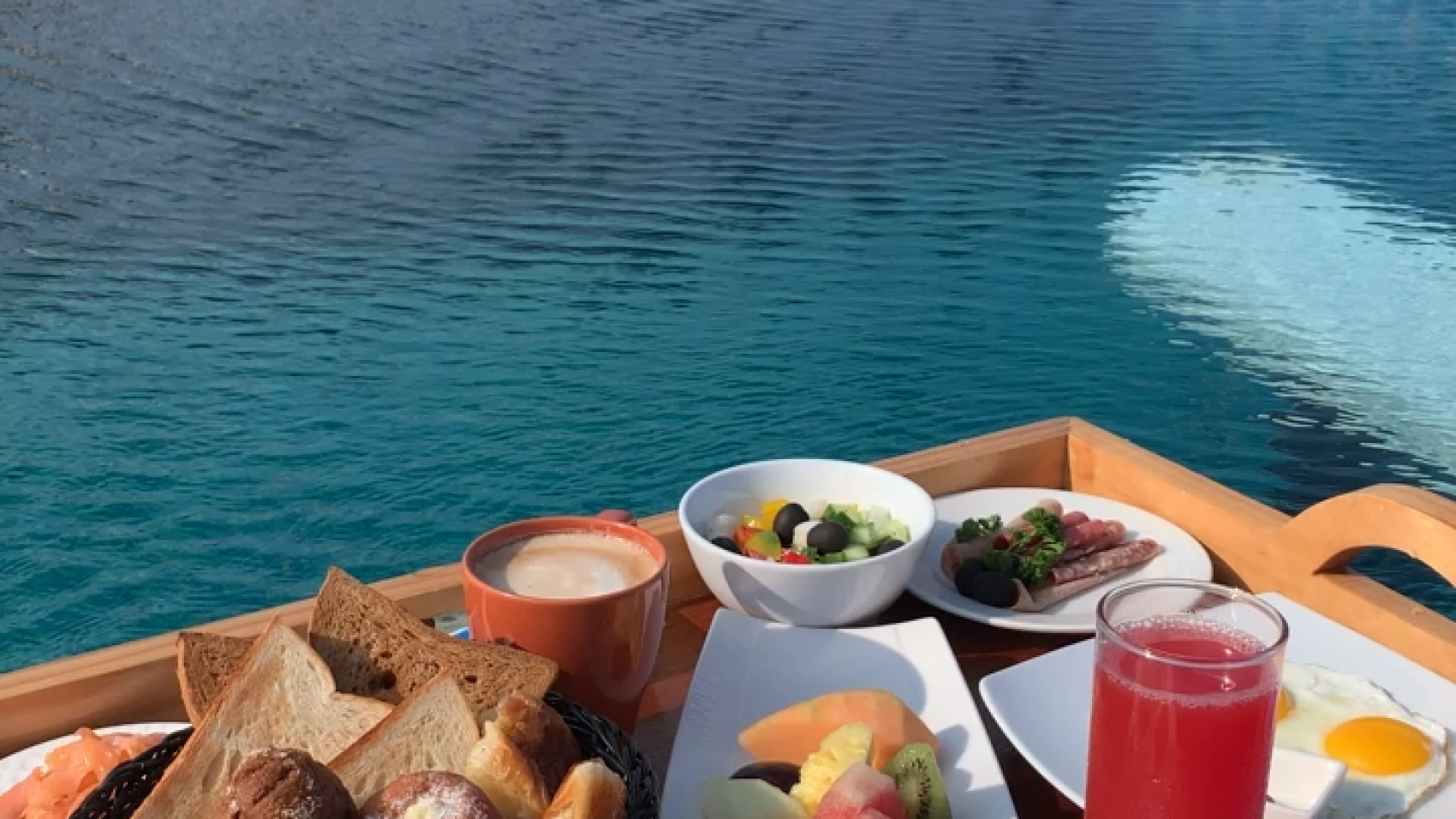 How the Maldives Does Breakfast in Bed Krystal Kinney